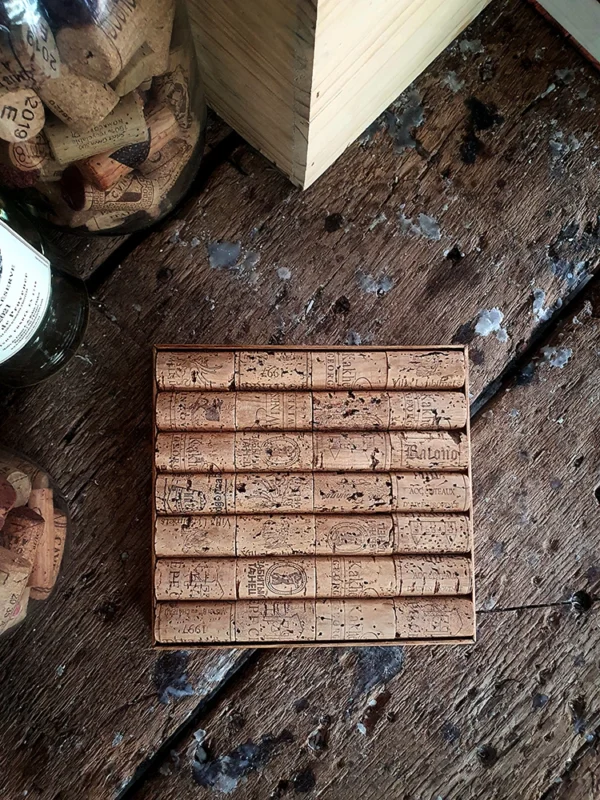 Wine cork pot trivet - large - shot from above 3.